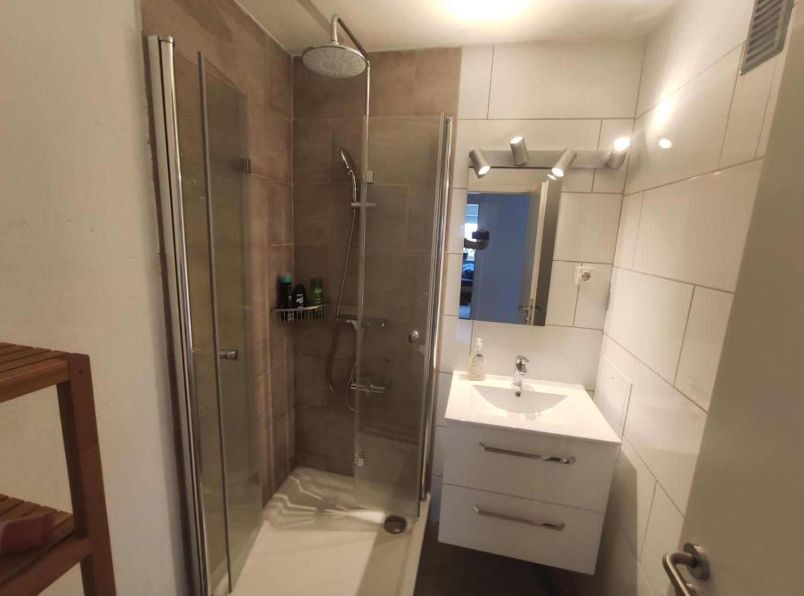 Wg Preziosastrasse 39 Homestay